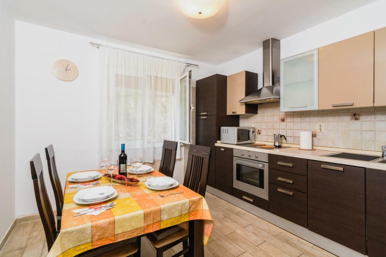 Apartman Fani غييكا المظهر الخارجي الصورة