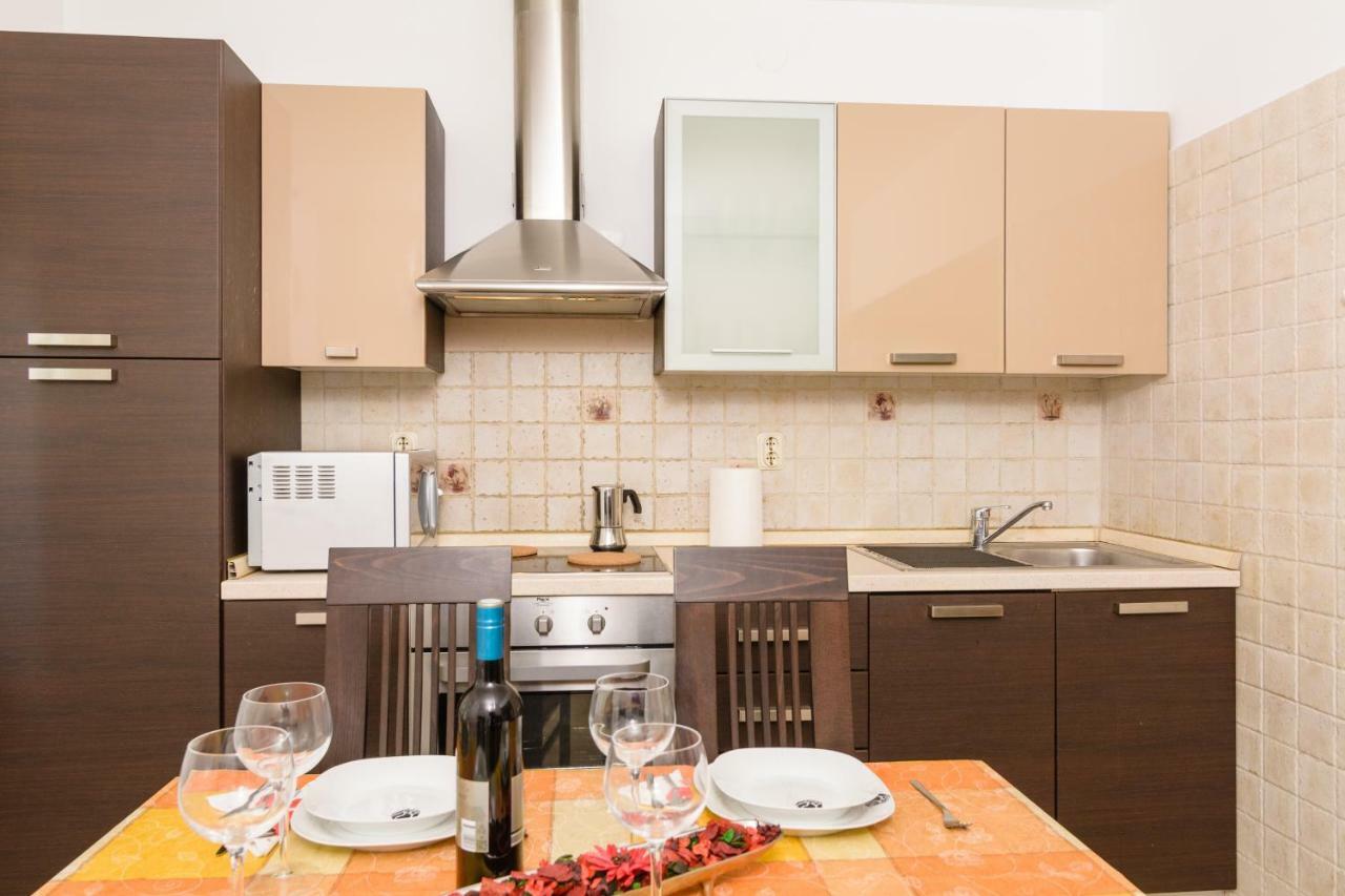 Apartman Fani غييكا المظهر الخارجي الصورة